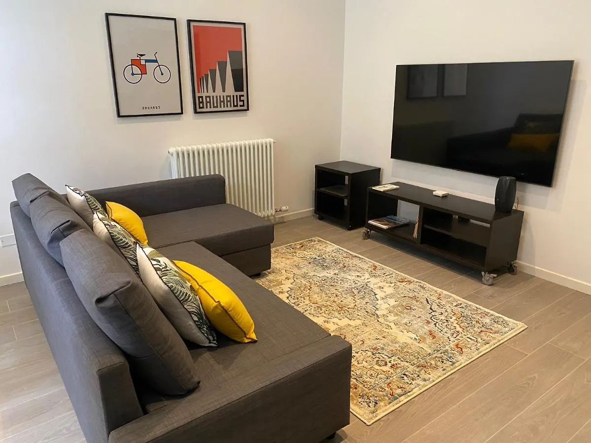 Caseospitali - Bologna Studio 1, Grande Bilocale Con Arredo Design E Posto Auto Per 4 Apartment